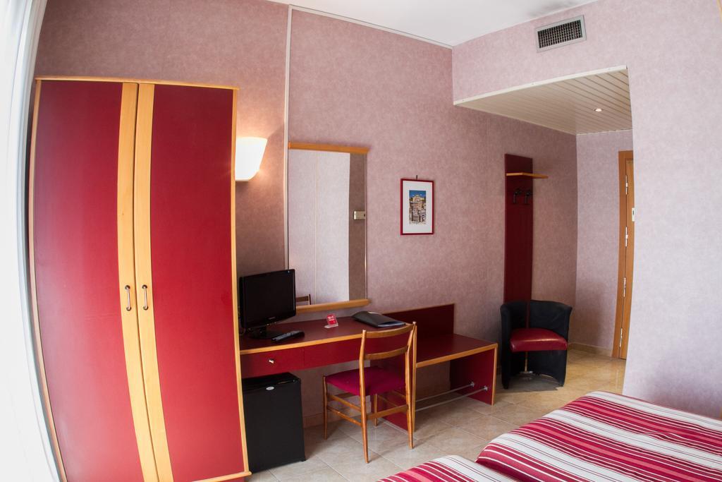 Grand Hotel Italiano Benewent Zewnętrze zdjęcie