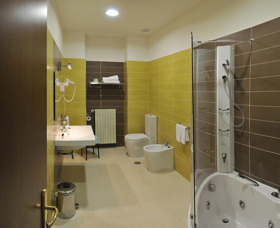 Grand Hotel Italiano Benewent Pokój zdjęcie